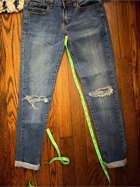 Mono B Distressed Skinny Jeans
Women's Blue Stretch Denim sz 1